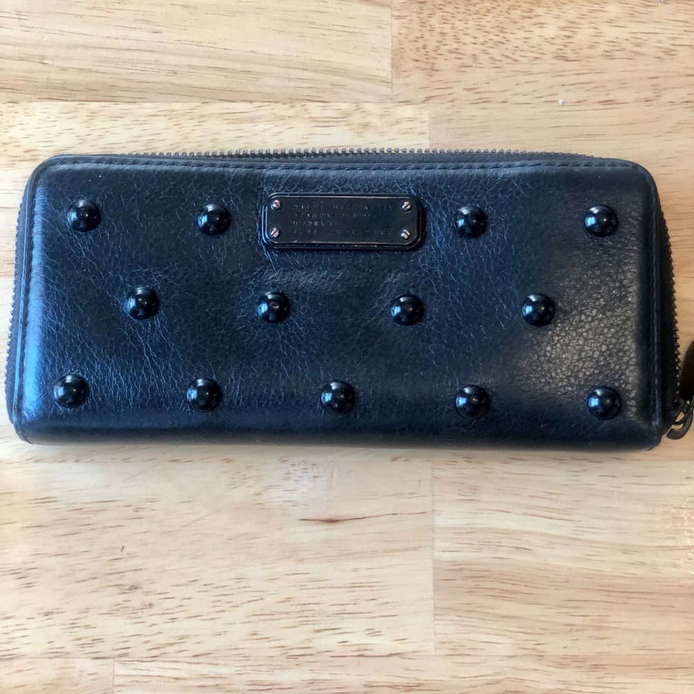 Marc Jacobs studded wallet